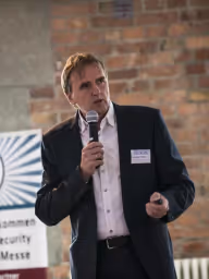 Prof. Dr. (TU NN) Norbert Pohlmann